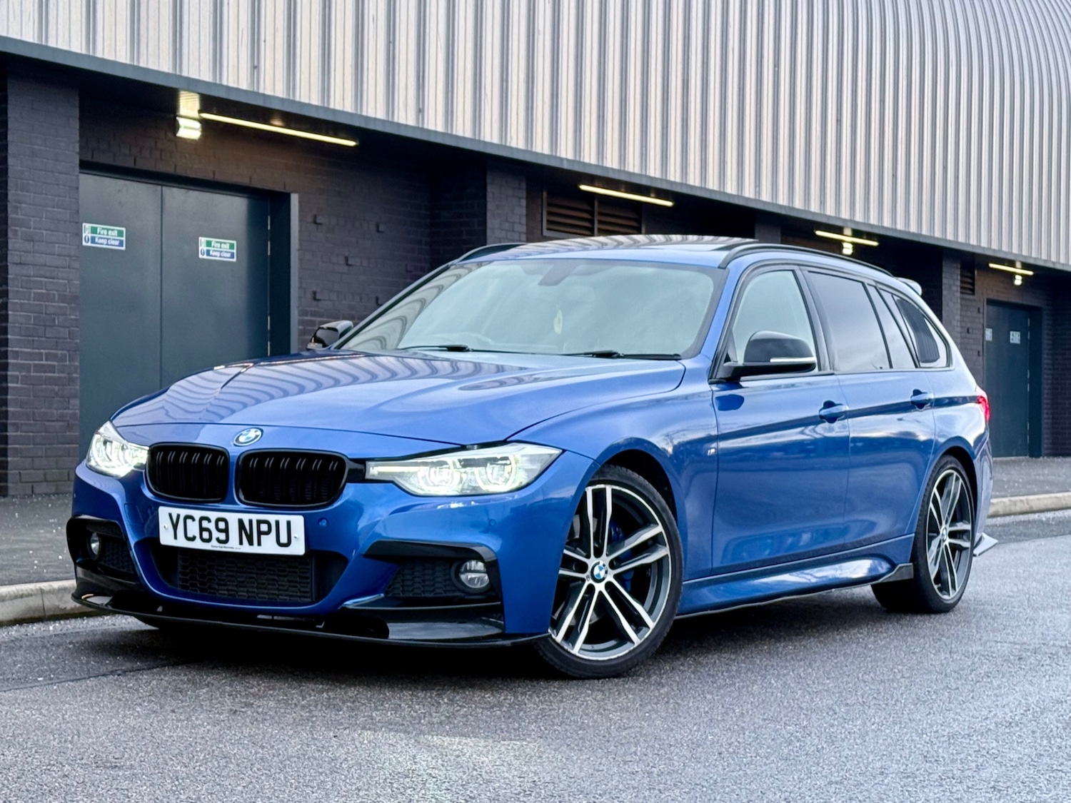 Used BMW 3 Series 2019 for sale - 77104650: Photo 47