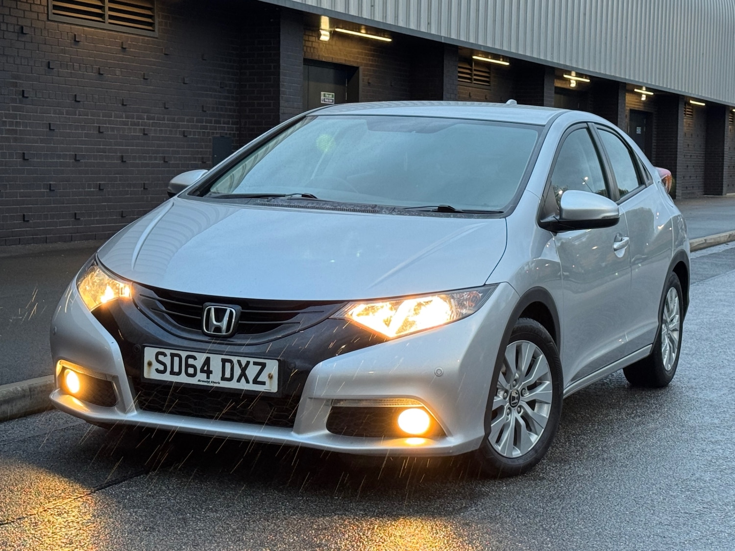 Used Honda Civic 2014 for sale - 76194248: Photo 1