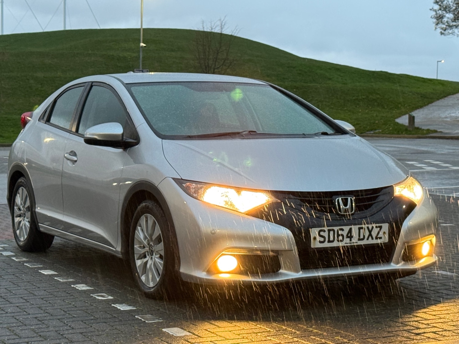 Used Honda Civic 2014 for sale - 76194248: Photo 3