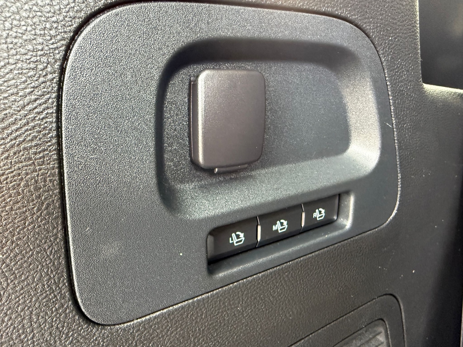 Used Ford S-Max 2019 for sale - 77297347: Photo 21