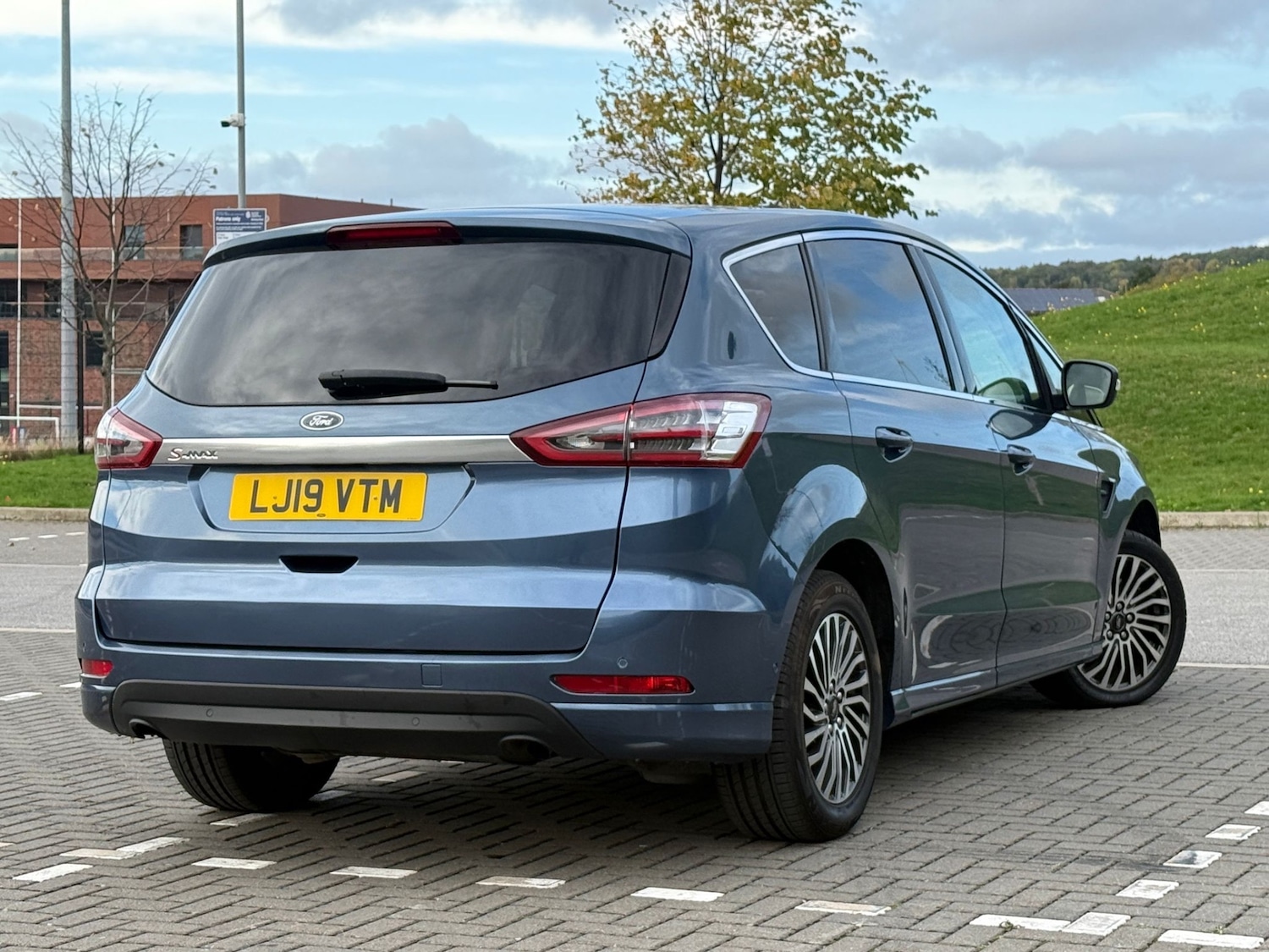 Used Ford S-Max 2019 for sale - 76252818: Photo 6