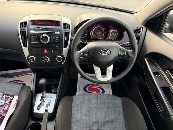 Used Kia Ceed 2010 for sale - 76193261: Photo 11