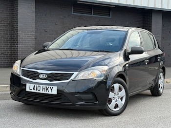 Kia - Ceed