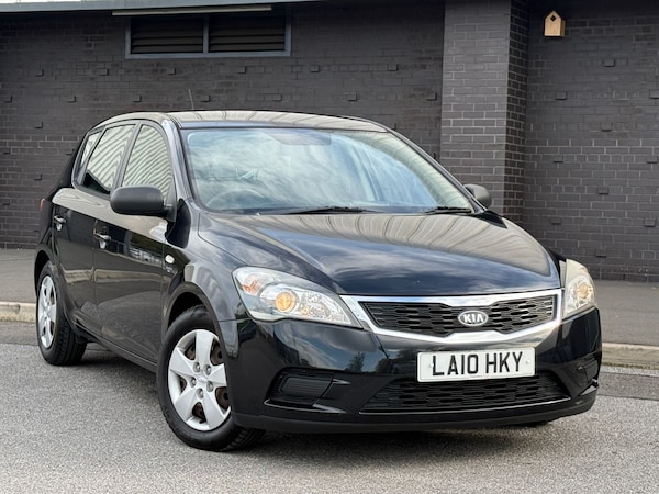 Used Kia Ceed 2010 for sale - 76193261: Photo 27