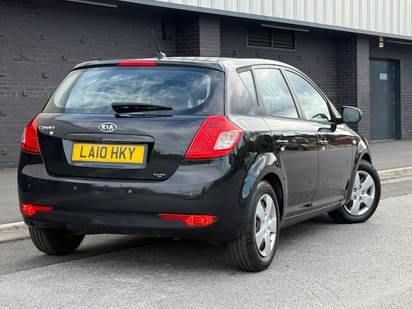 Used Kia Ceed 2010 for sale - 76193261: Photo 5