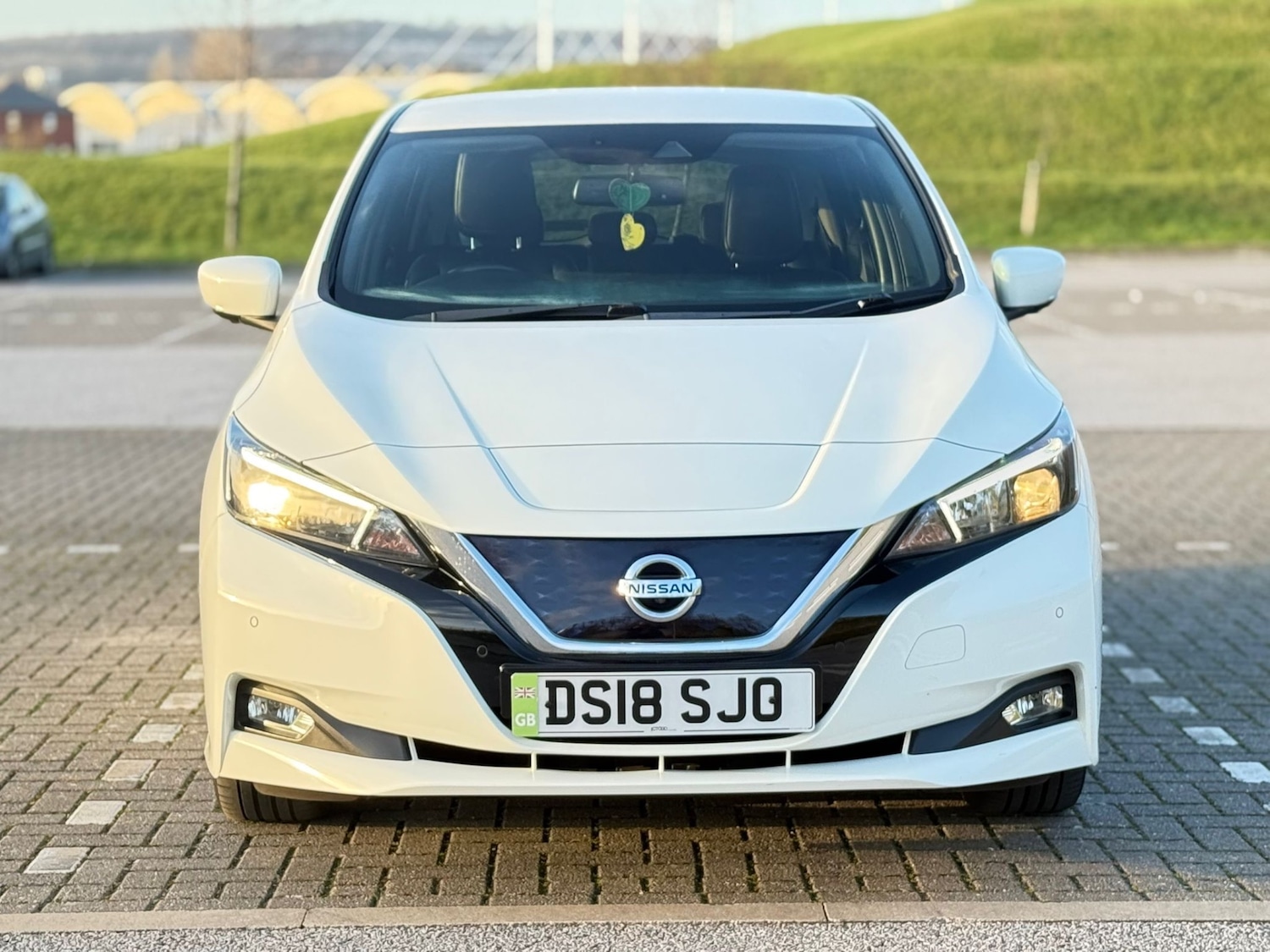 Used Nissan Leaf 2018 for sale - 77717849: Photo 2