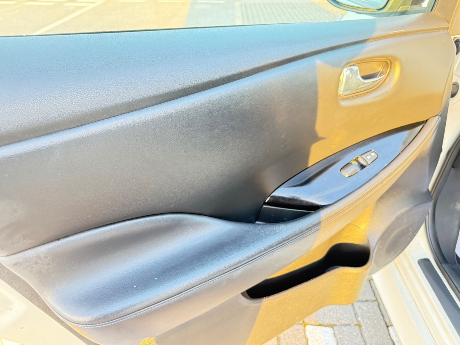 Used Nissan Leaf 2018 for sale - 77717849: Photo 24