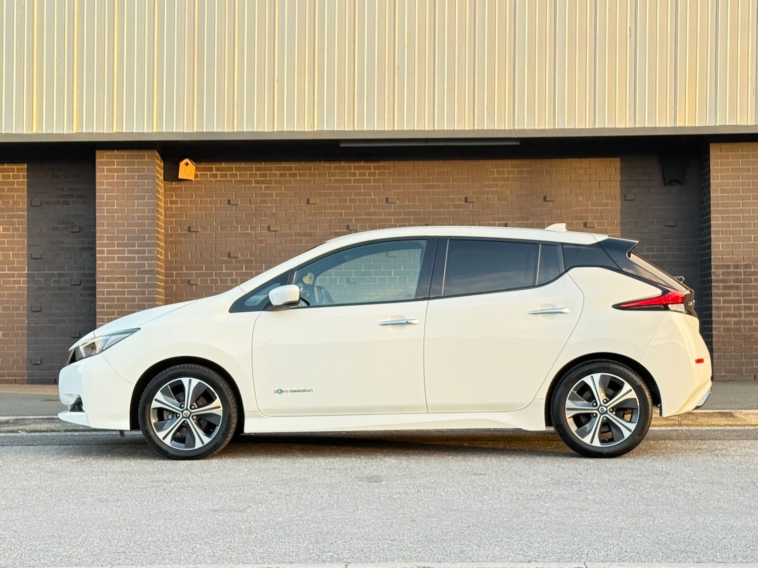 Used Nissan Leaf 2018 for sale - 77717849: Photo 46