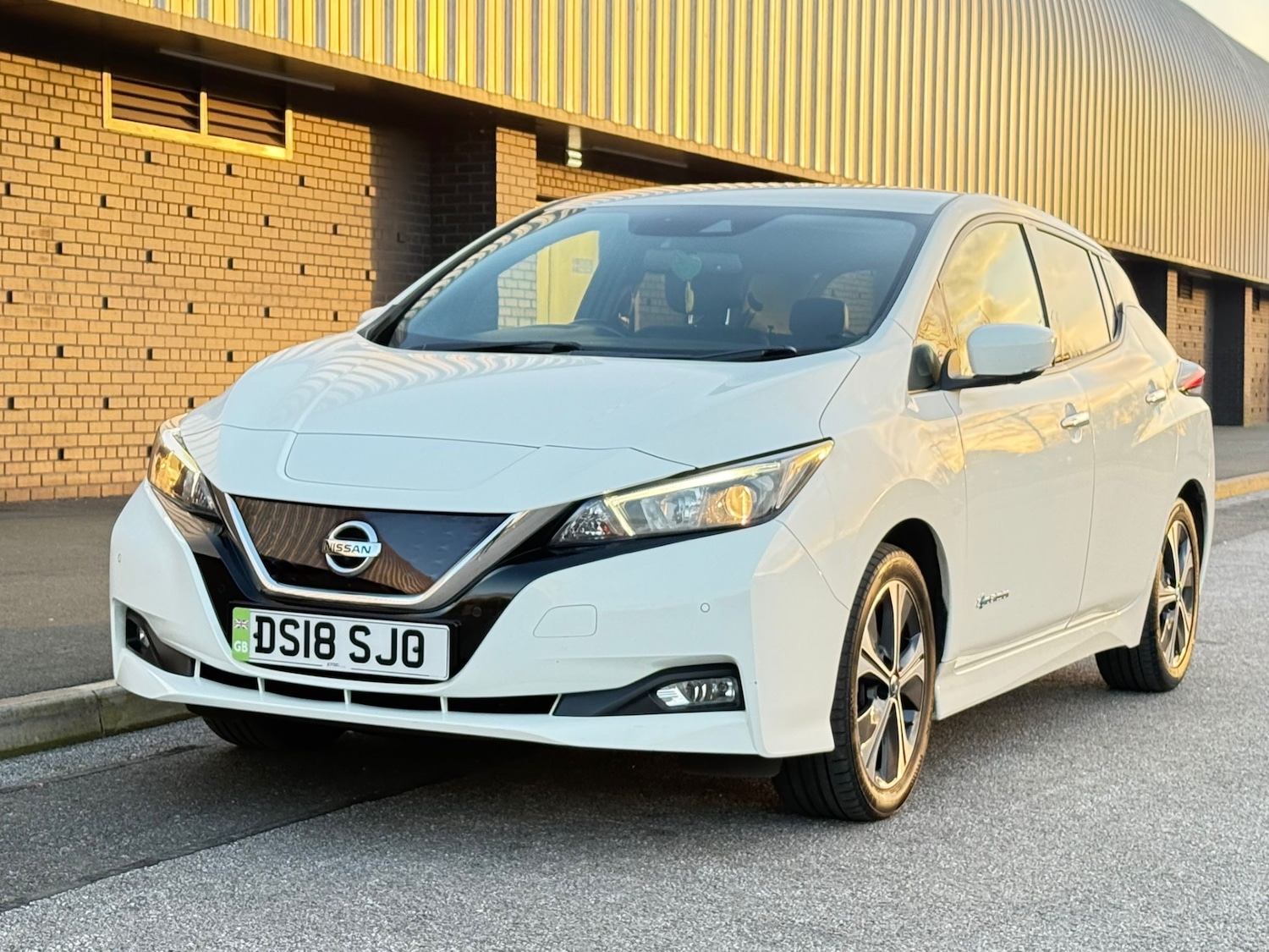 Used Nissan Leaf 2018 for sale - 77717849: Photo 48