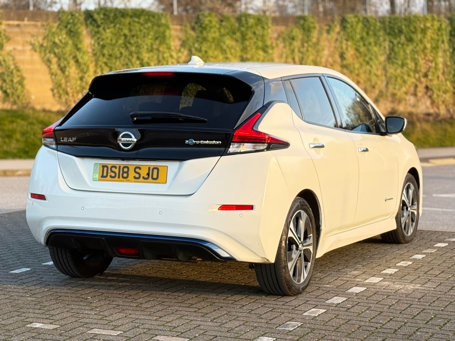 Used Nissan Leaf 2018 for sale - 77717849: Photo 6