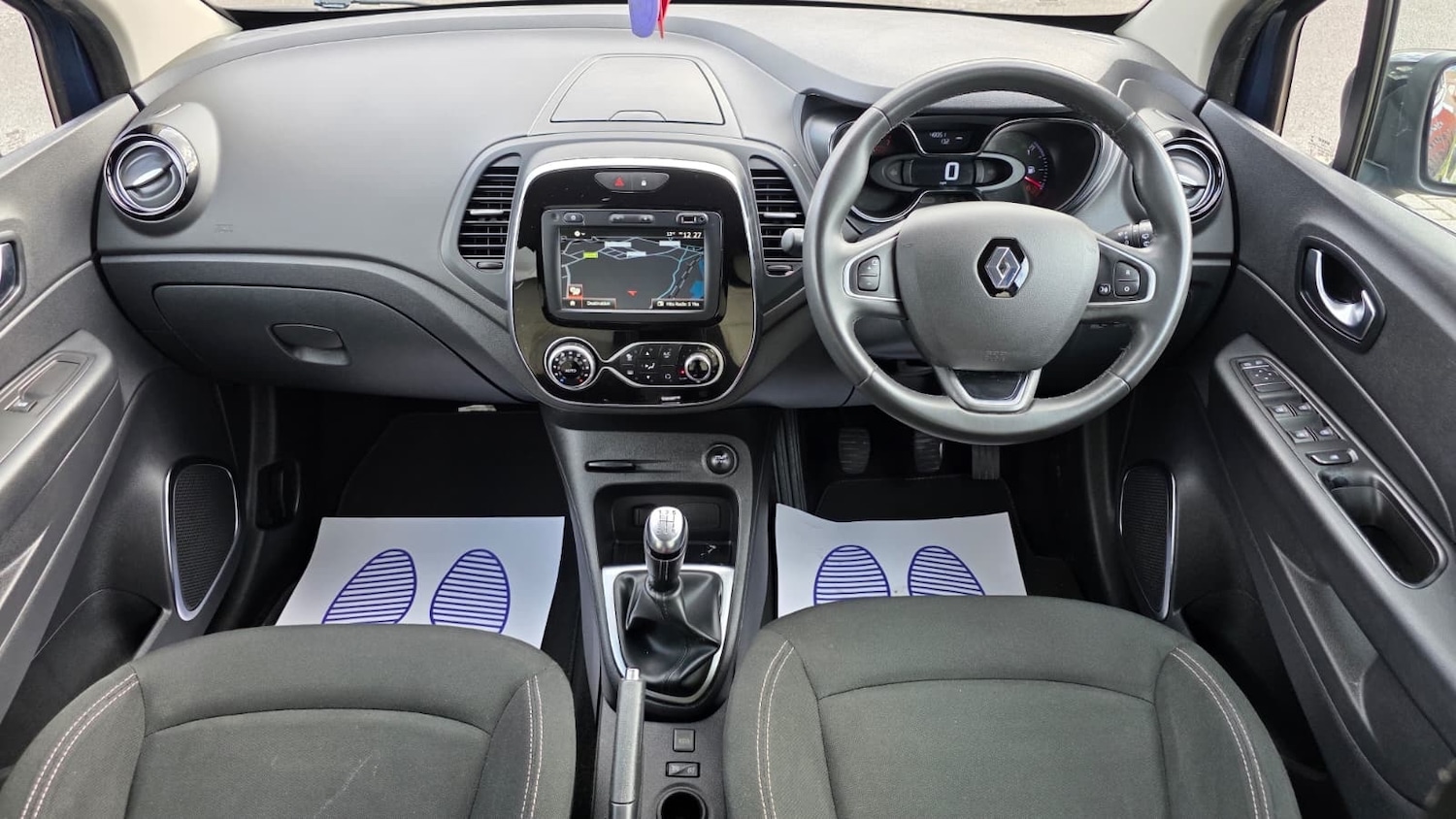 Used Renault Captur 2019 for sale - 77605477: Photo 12