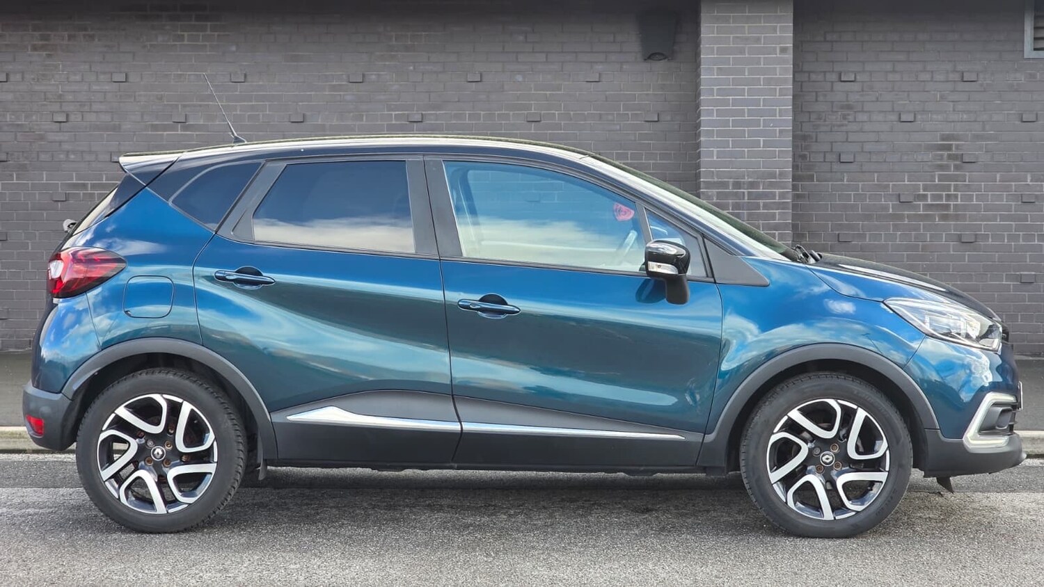 Used Renault Captur 2019 for sale - 77605477: Photo 25