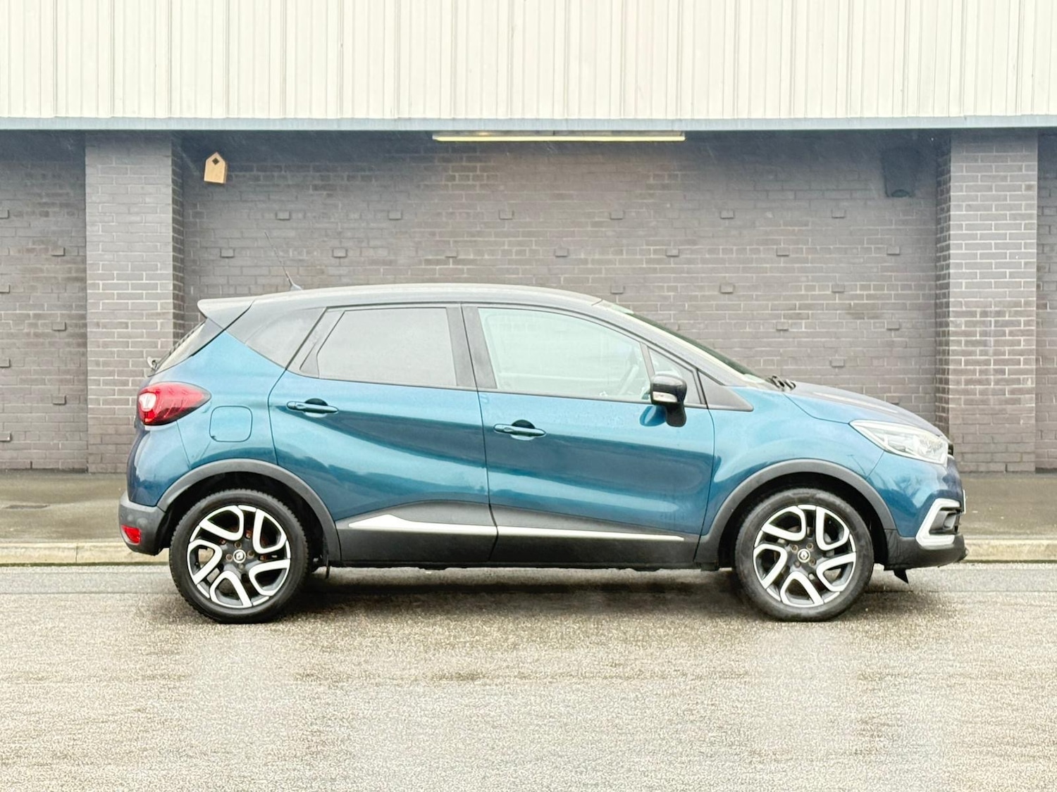 Used Renault Captur 2019 for sale - 77605477: Photo 5