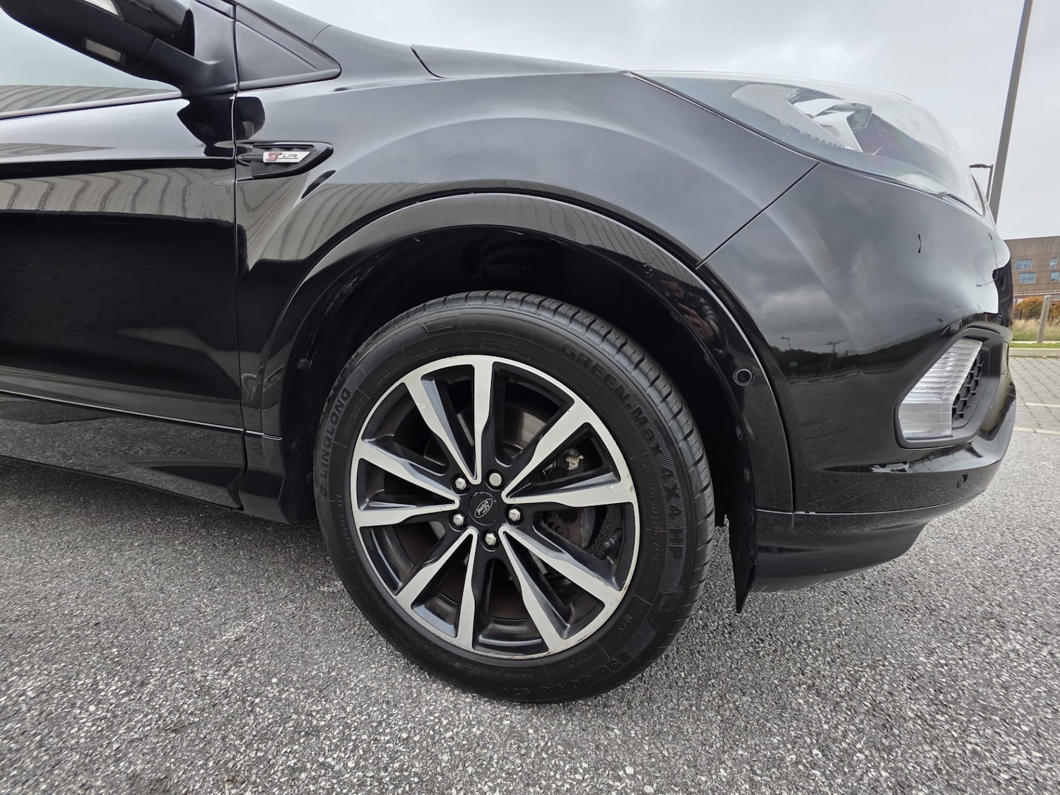 Used Ford Kuga 2017 for sale - 76274257: Photo 17