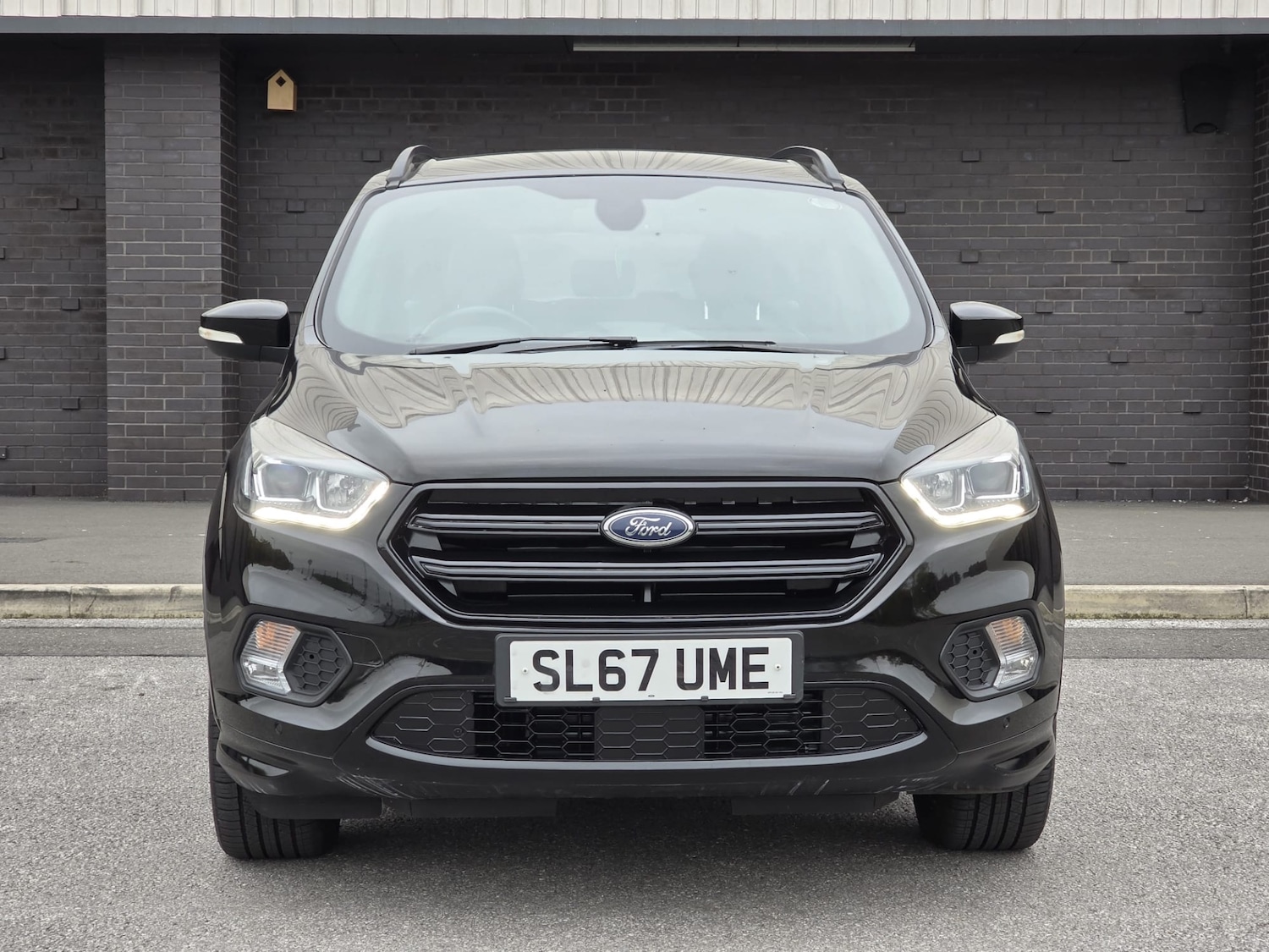 Used Ford Kuga 2017 for sale - 76274257: Photo 2