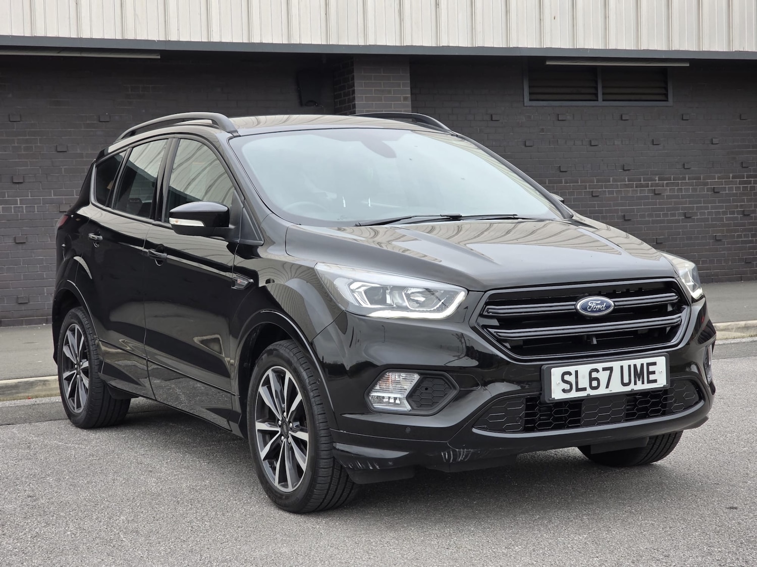 Used Ford Kuga 2017 for sale - 76274257: Photo 3