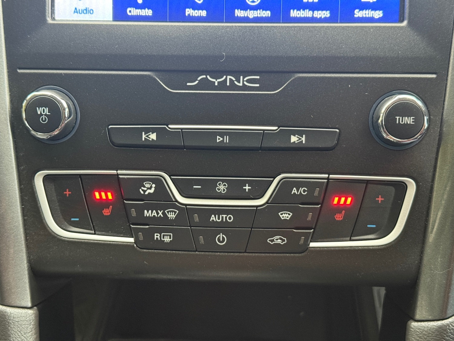 Used Ford Mondeo 2020 for sale - 76196267: Photo 13