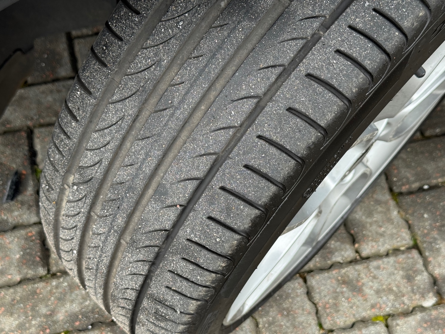 Used Skoda Karoq 2018 for sale - 77460054: Photo 27