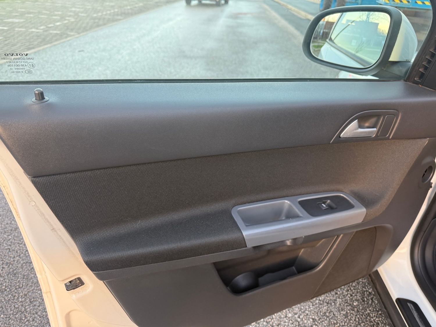 Used Volvo S40 2010 for sale - 76980099: Photo 20