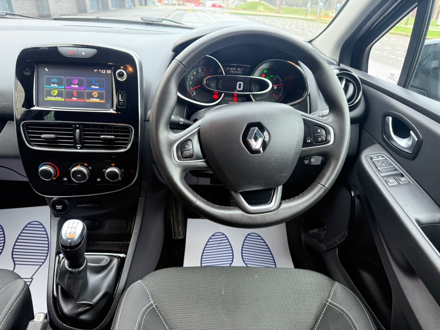 Used Renault Clio 2018 for sale - 77431346: Photo 12