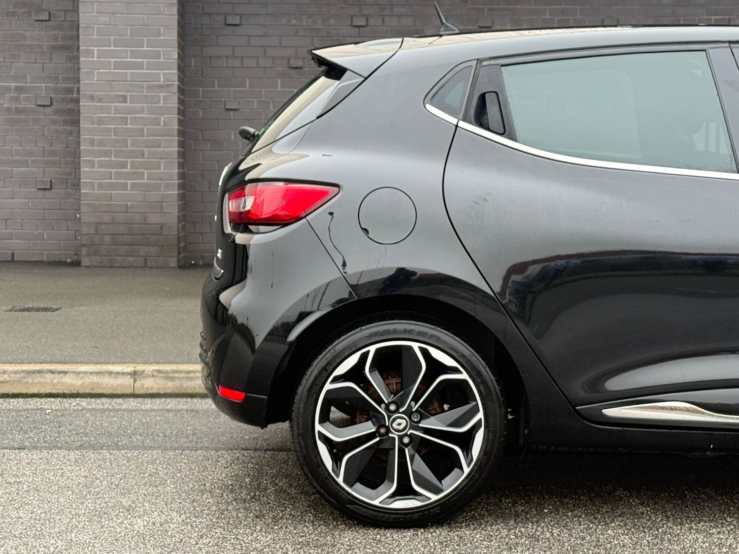 Used Renault Clio 2018 for sale - 77431346: Photo 26