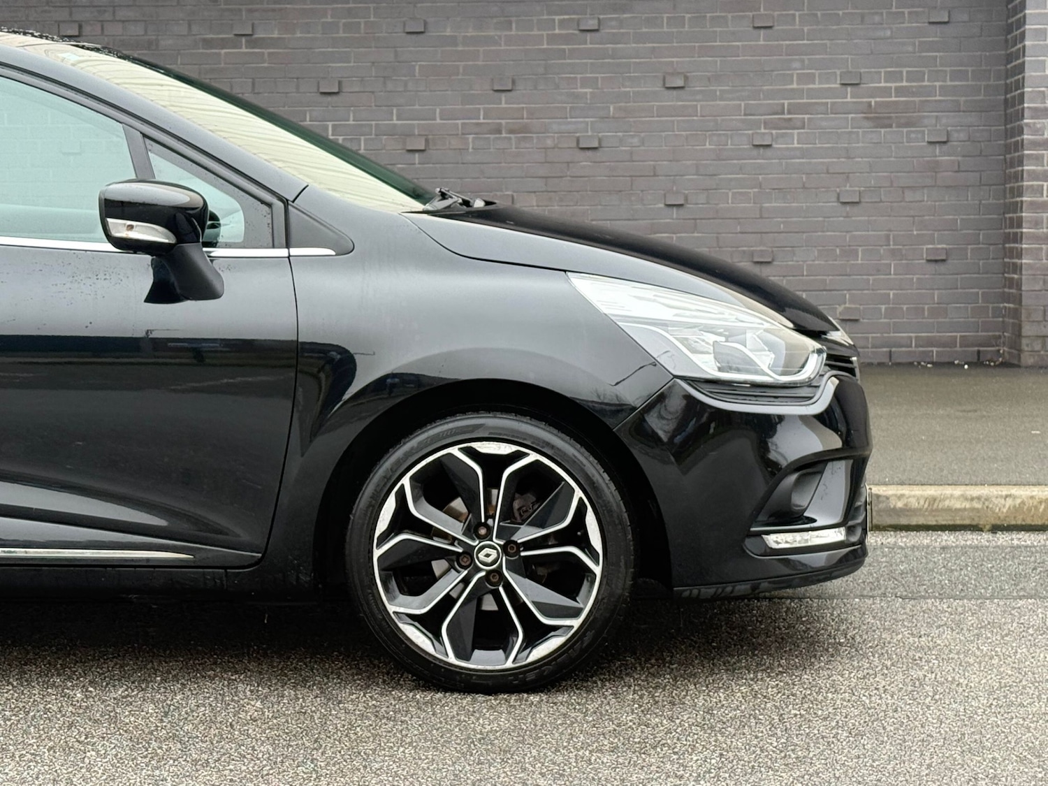 Used Renault Clio 2018 for sale - 77431346: Photo 27