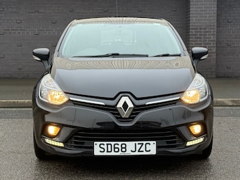 Used Renault Clio 2018 for sale - 77431346: Photo
