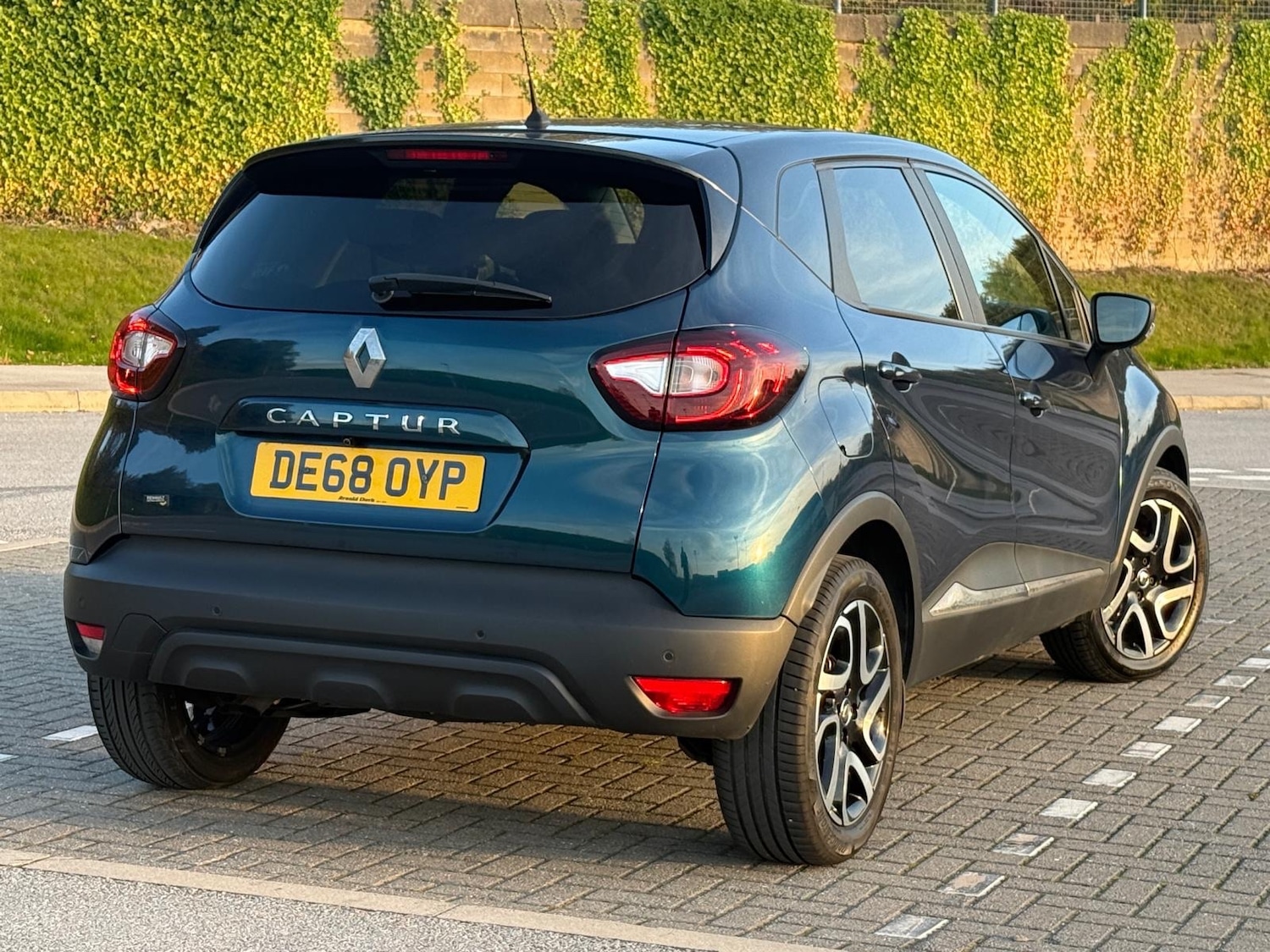 Used Renault Captur 2018 for sale - 76252714: Photo 6