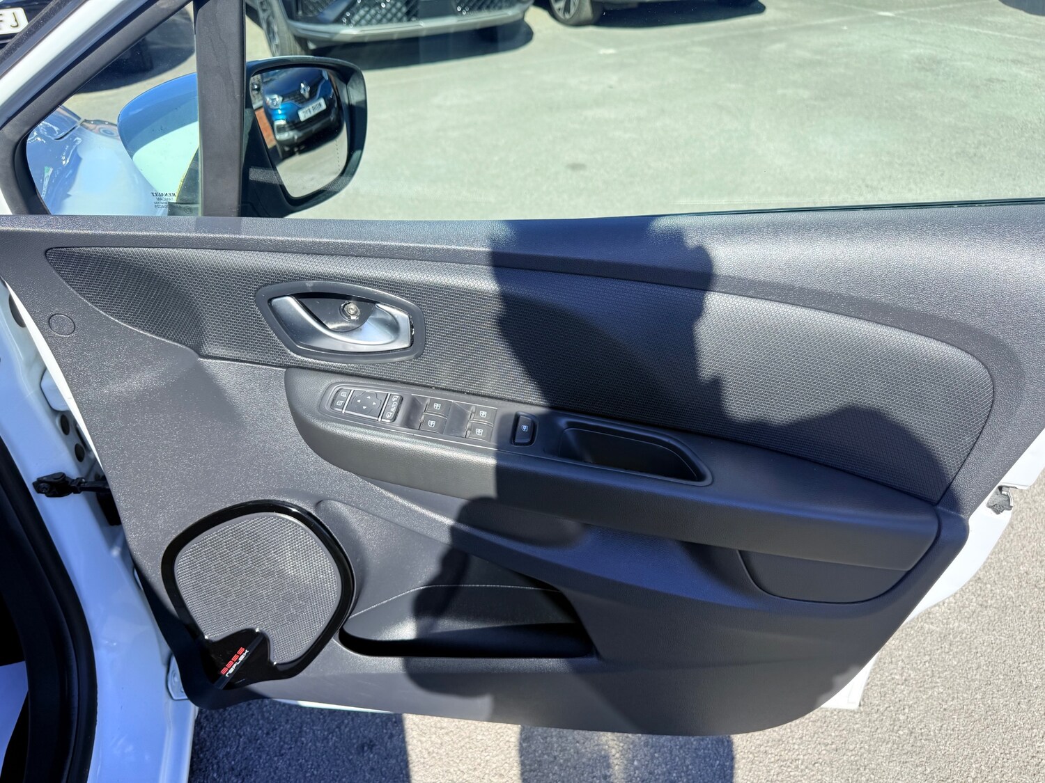 Used Renault Clio 2016 for sale - 78144439: Photo 28