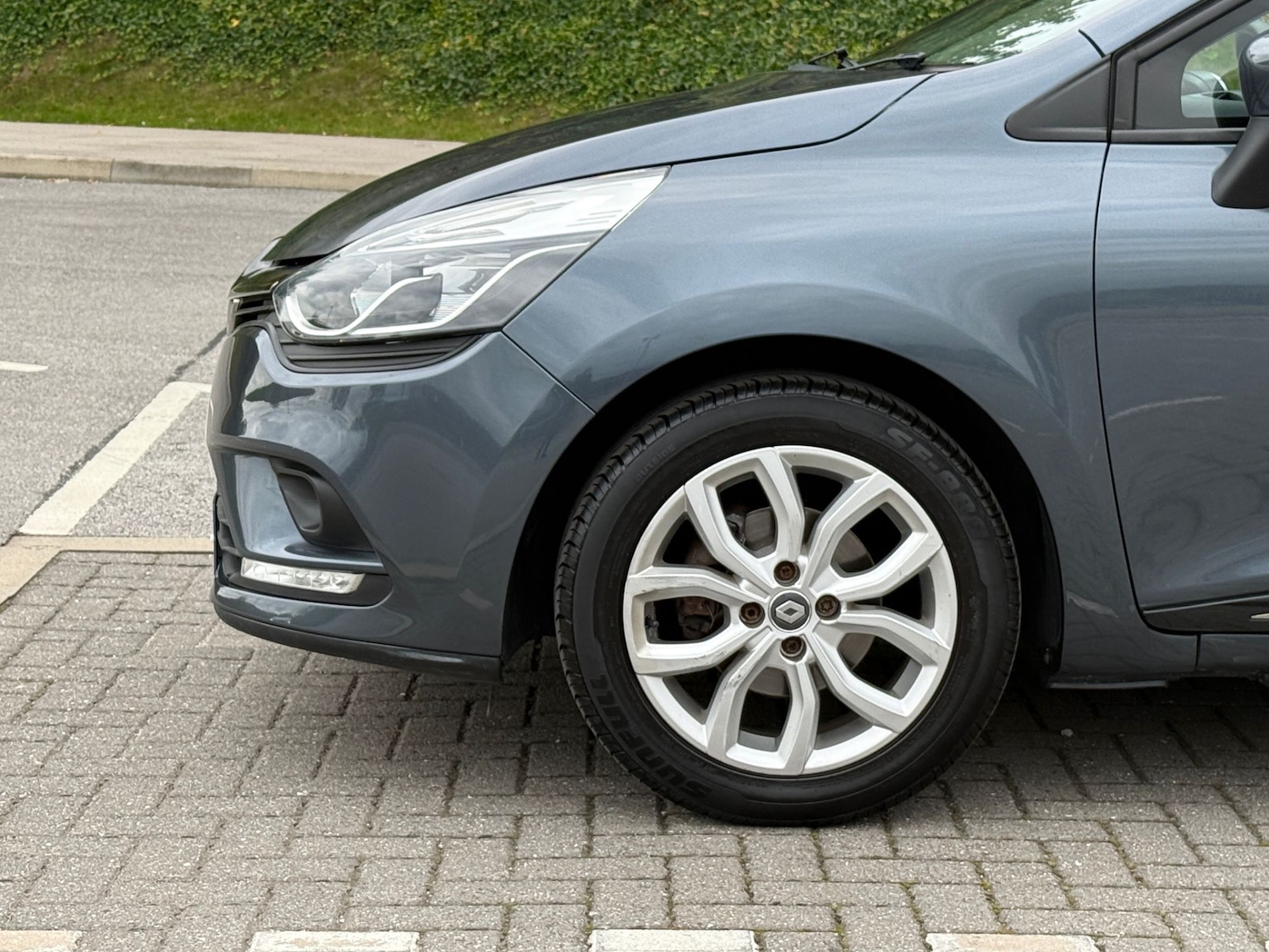 Used Renault Clio 2017 for sale - 77296899: Photo 20