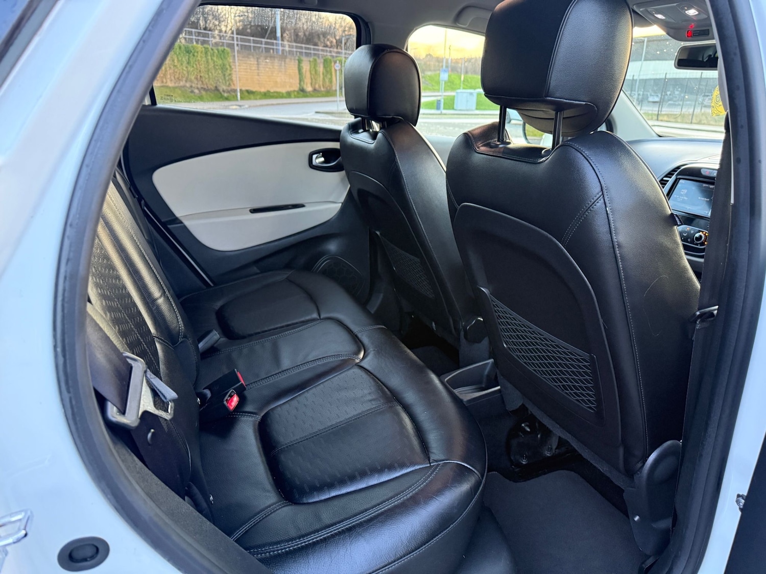 Used Renault Captur 2017 for sale - 77803705: Photo 26