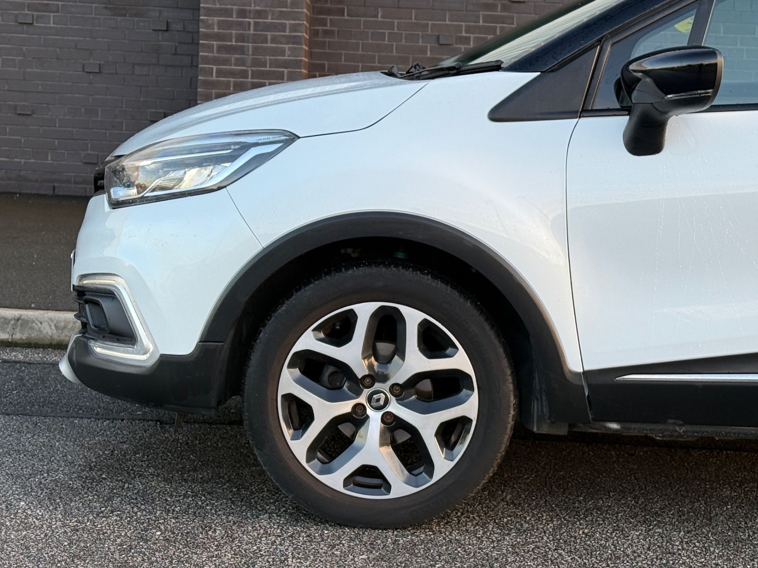 Used Renault Captur 2017 for sale - 77803705: Photo 33