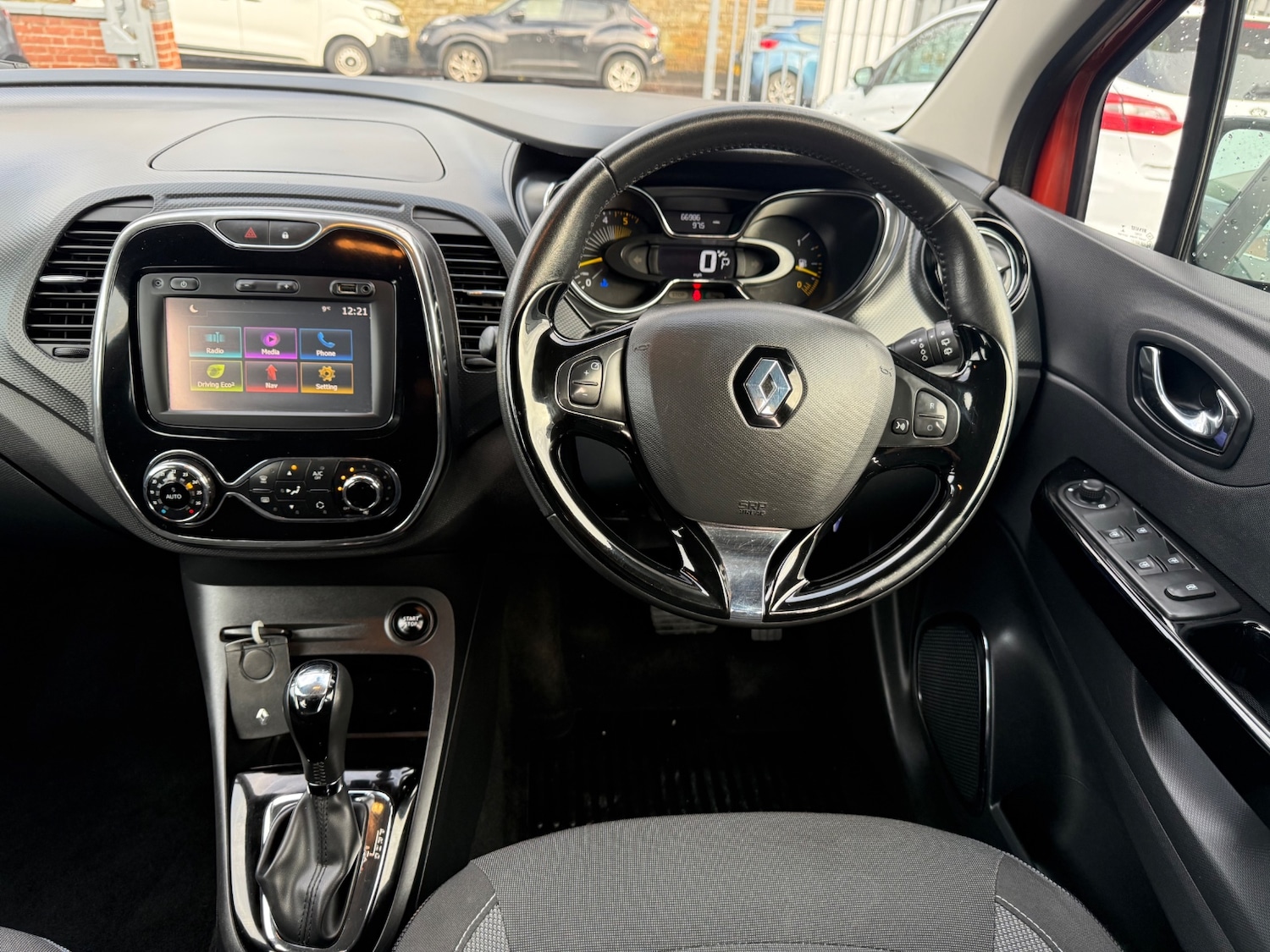 Used Renault Captur 2016 for sale - 77168575: Photo 14