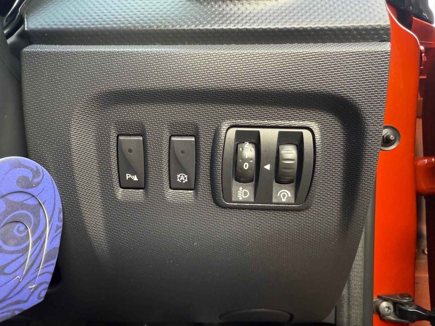 Used Renault Captur 2016 for sale - 77168575: Photo 25