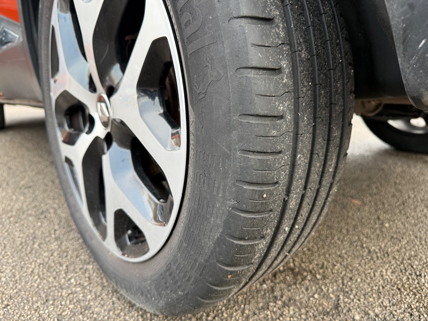 Used Renault Captur 2016 for sale - 77168575: Photo 39