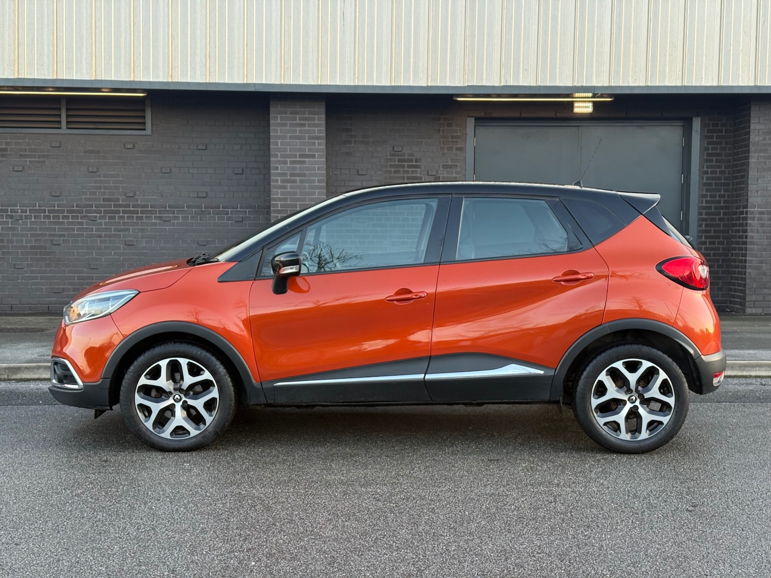Used Renault Captur 2016 for sale - 77168575: Photo 53