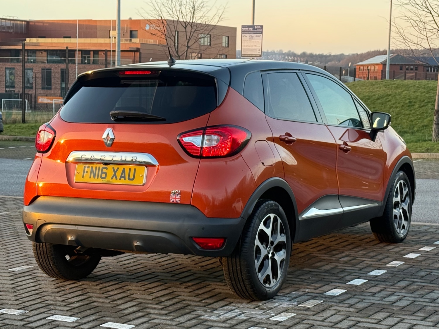 Used Renault Captur 2016 for sale - 77168575: Photo 6