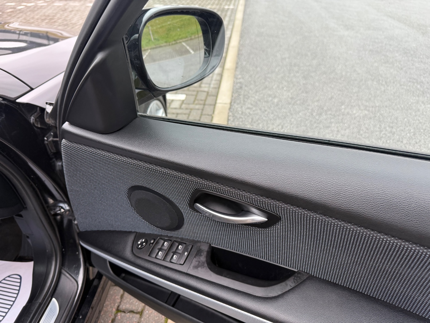 Used BMW 3 Series 2009 for sale - 77310998: Photo 16