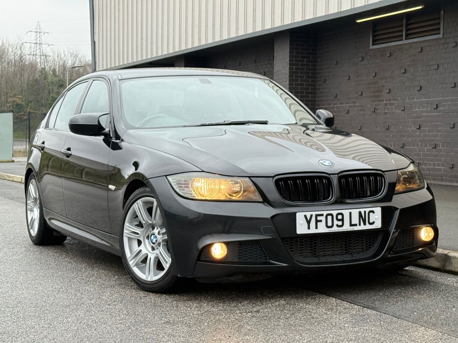 Used BMW 3 Series 2009 for sale - 77310998: Photo 3