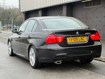 Used BMW 3 Series 2009 for sale - 77310998: Photo