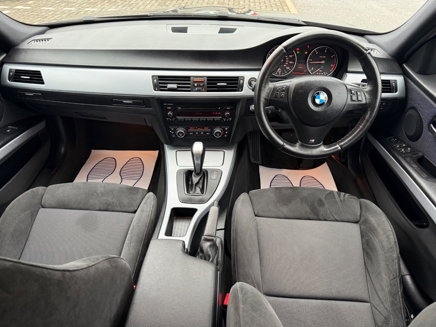 Used BMW 3 Series 2009 for sale - 77310998: Photo 8