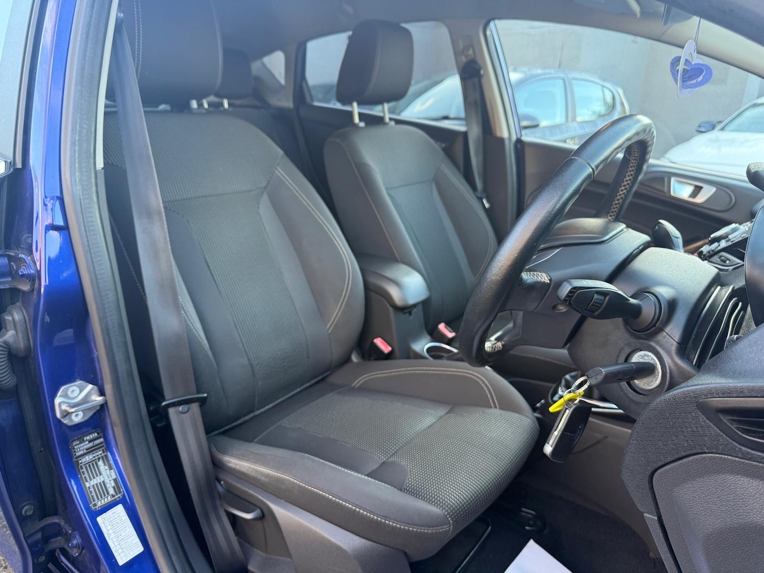 Used Ford Fiesta 2015 for sale - 76735906: Photo 12