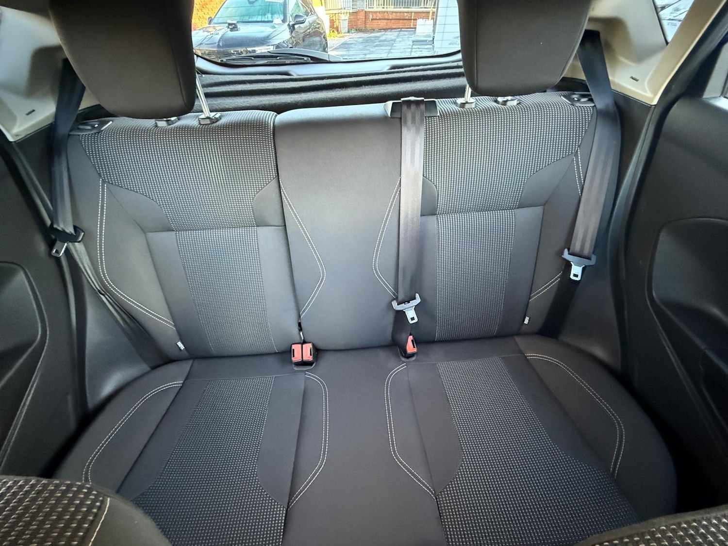 Used Ford Fiesta 2015 for sale - 76735906: Photo 19