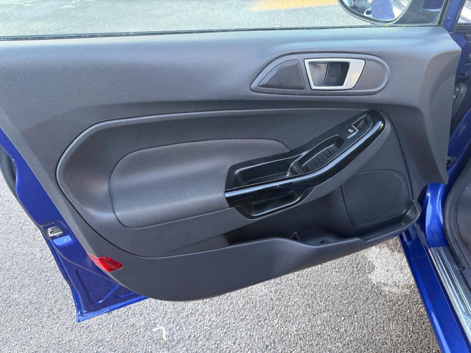 Used Ford Fiesta 2015 for sale - 76735906: Photo 21