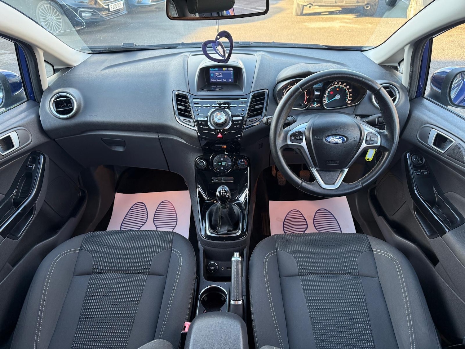 Used Ford Fiesta 2015 for sale - 76735906: Photo 8