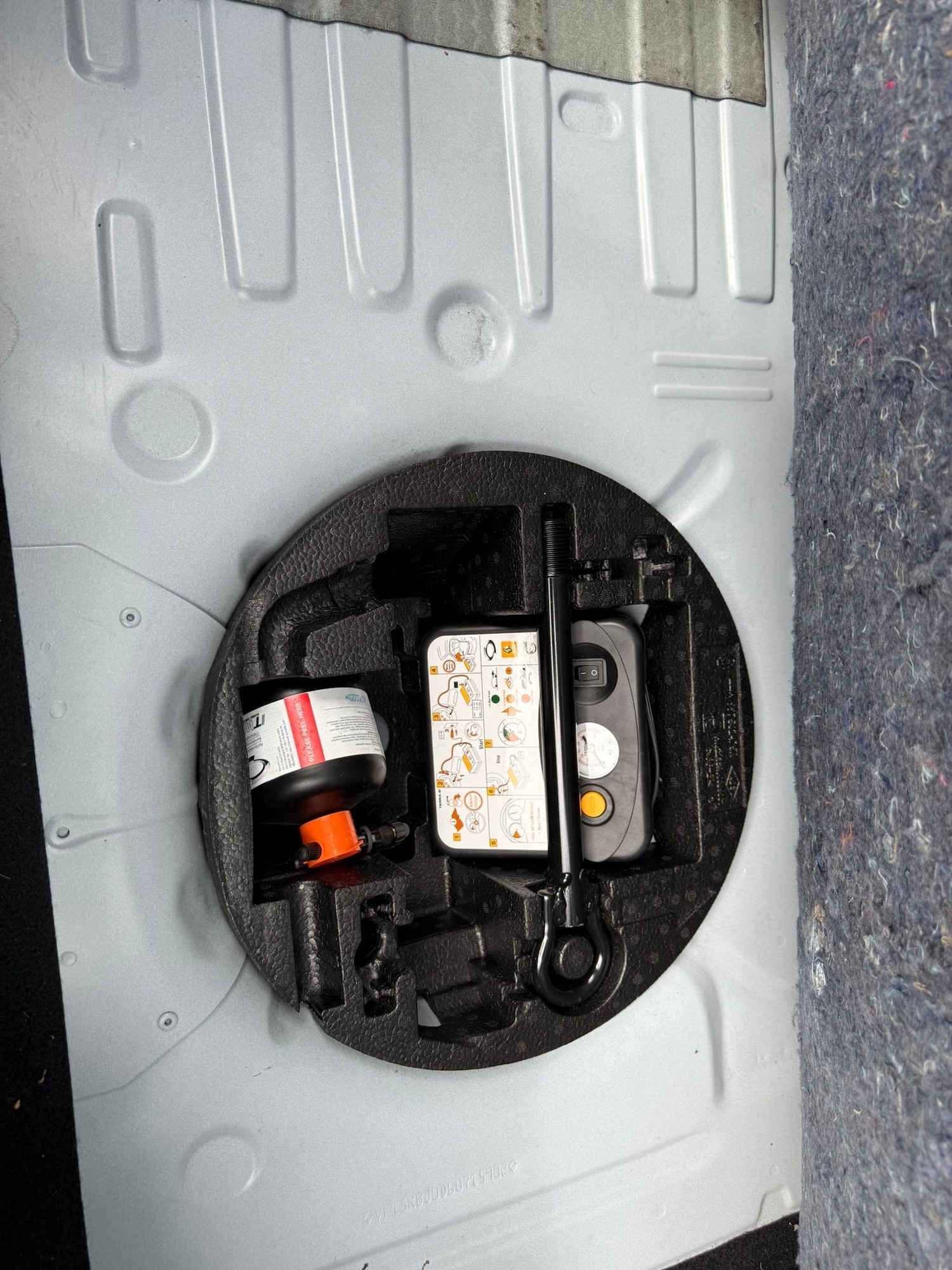 Used Renault Clio 2018 for sale - 77984076: Photo 18