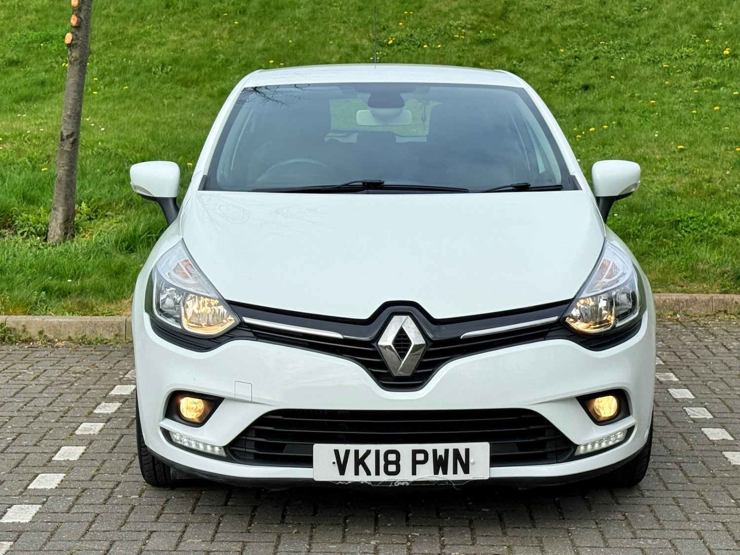 Used Renault Clio 2018 for sale - 77984076: Photo 5