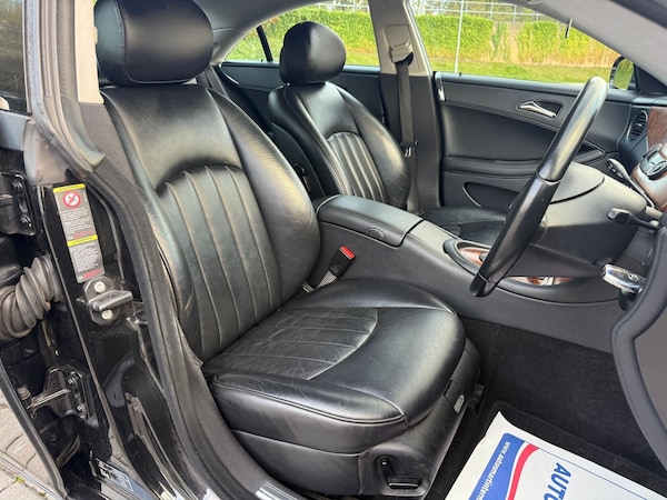 Used Mercedes-Benz CLS 2009 for sale - 76101945: Photo 13
