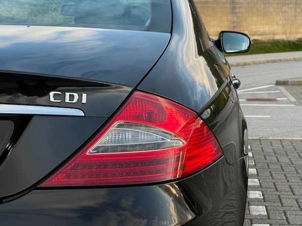 Used Mercedes-Benz CLS 2009 for sale - 76101945: Photo 28