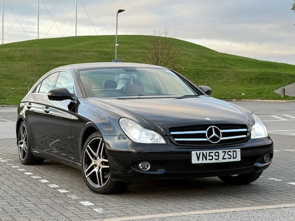 Used Mercedes-Benz CLS 2009 for sale - 76101945: Photo 3